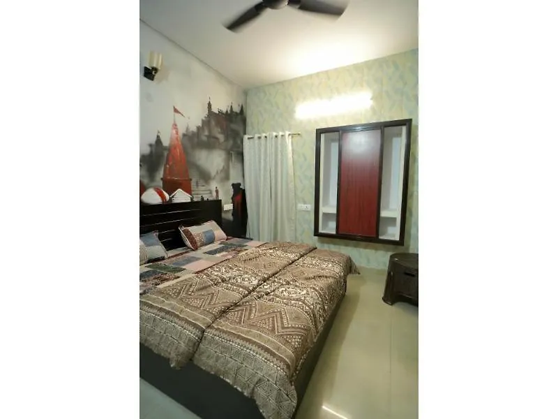 Sunrise Meadows Hotell Varanasi Indien