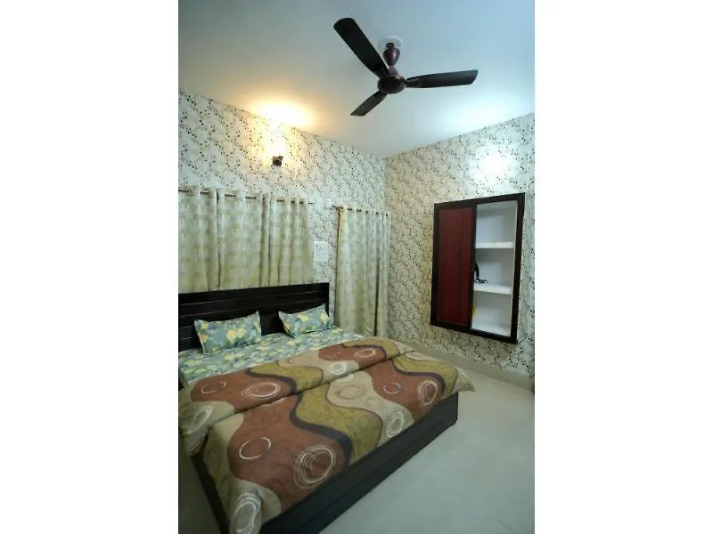 Pensionat Sunrise Meadows Hotell Varanasi
