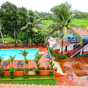 **** Resort Fields India