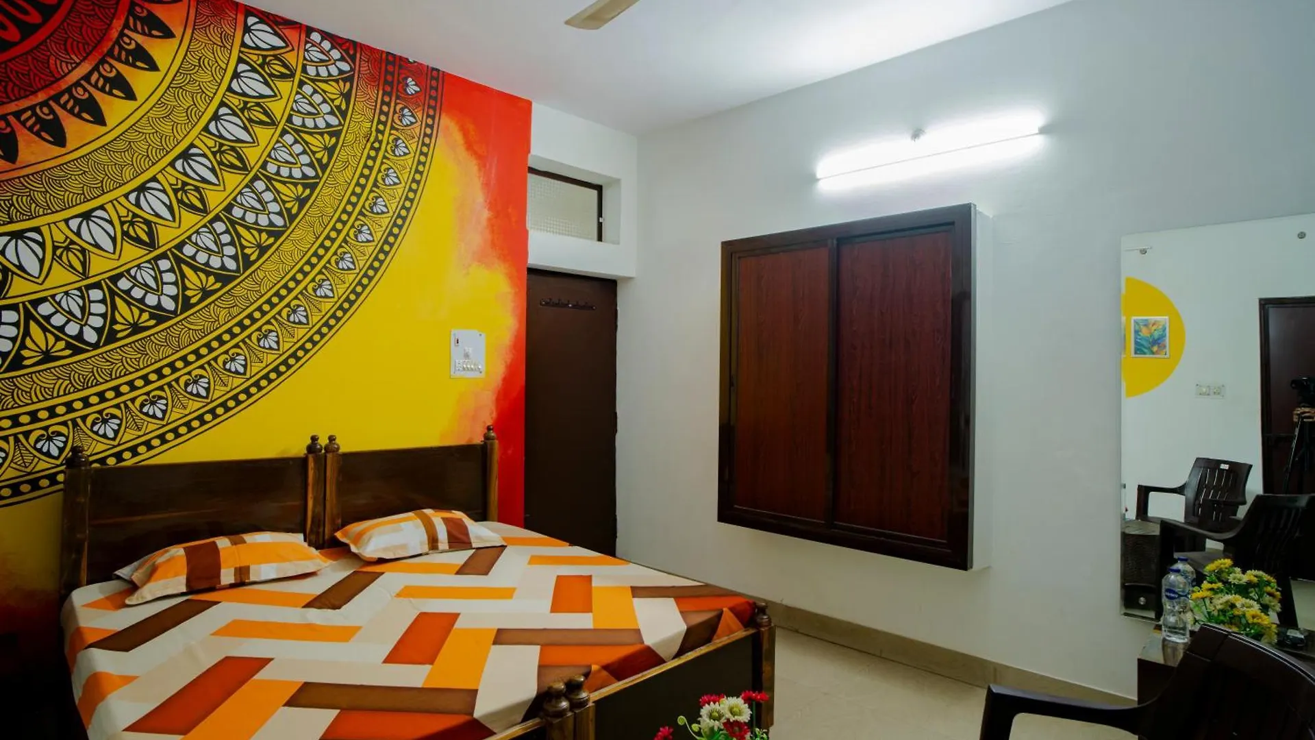 Sunrise Meadows Hotel Varanasi Guest house